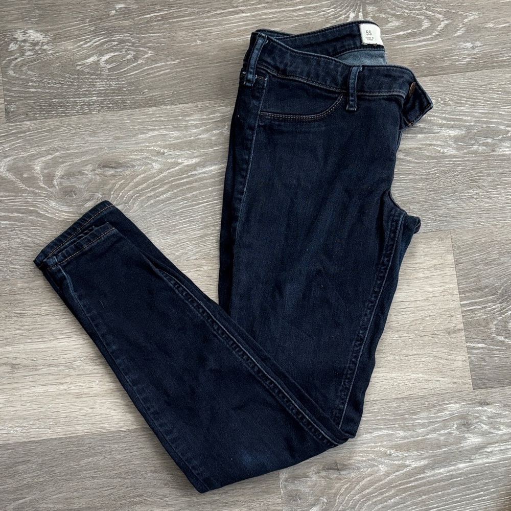 00s Hollister Low Rise Women’s Jeggings